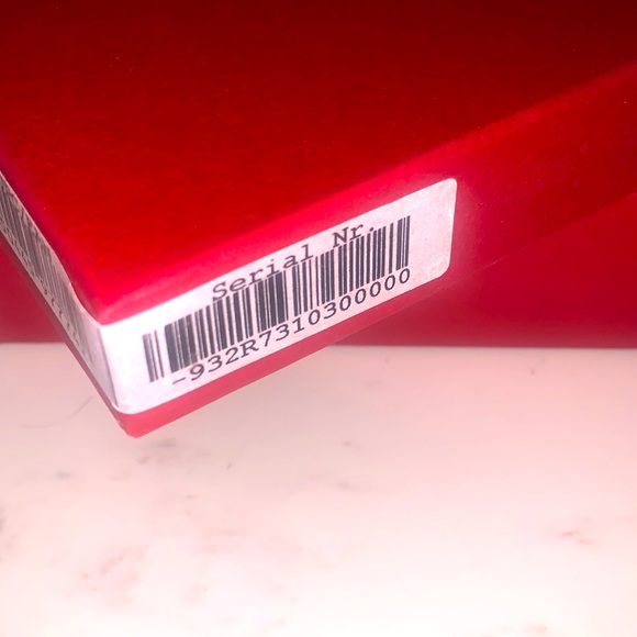 Used and 100% Authentic Salvator Ferragamo wallet - Picture 11 of 11